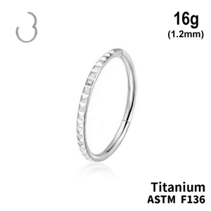 Кольцо кликер с тиснением по кромке 16g (1.2мм) 8мм ТИТАН
